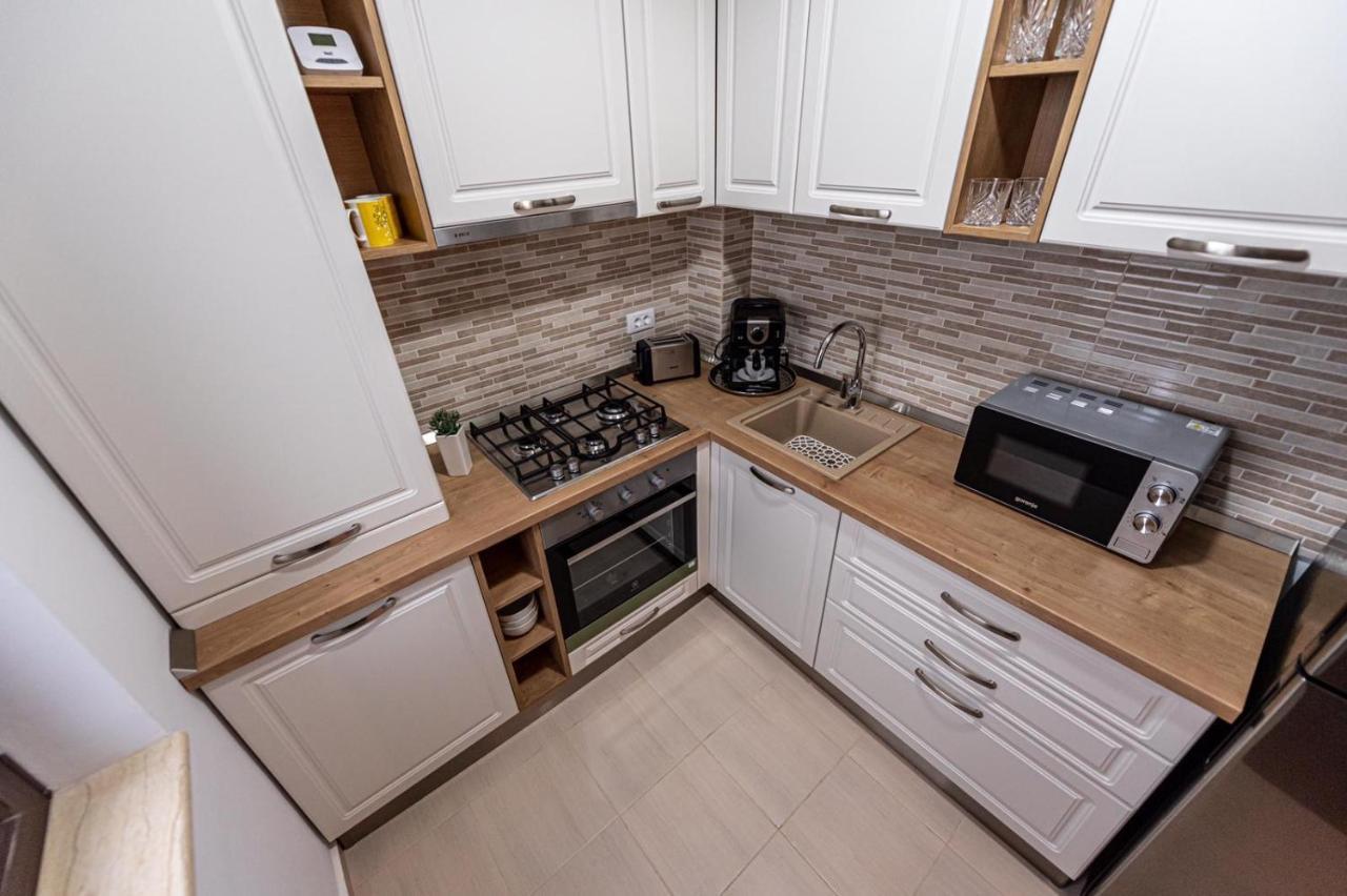 Apartment Sunset Lake View Mamaia Ngoại thất bức ảnh