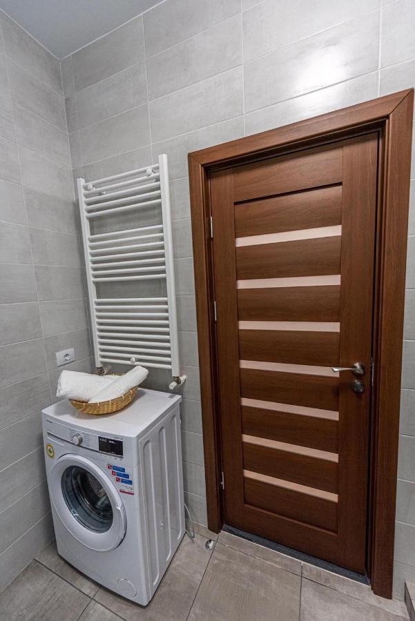 Apartment Sunset Lake View Mamaia Ngoại thất bức ảnh